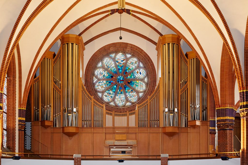 Prospekt der Orgel in der Pauluskirche in Berlin Zehlendorf, Berlin Deutschland