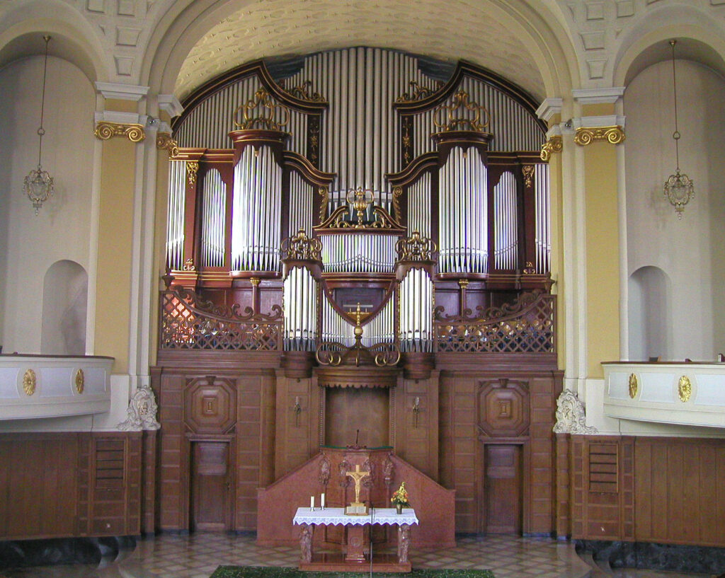 die Orgel der die Orgel der Versöhnungskirche in Völklingen, Saarland, Deutschland